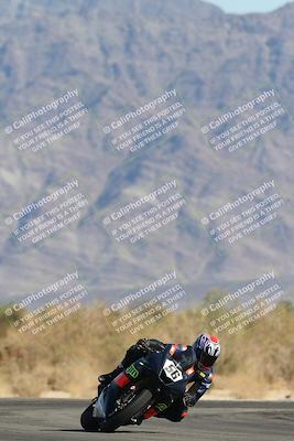 media/Oct-30-2025-Racers Edge (Thu) [[dabbdaf680]]/2-A Group/Session 5 (Turn 7)/